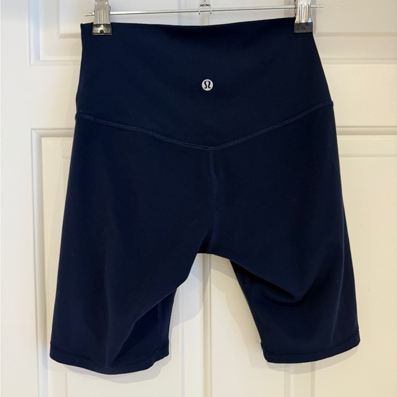 lululemon athletica Pants - Lululemon navy biker short size 4 perfect condition